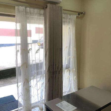 Travelodge Blantyre Bagian luar foto