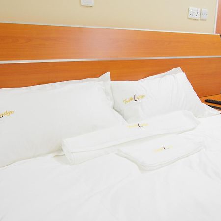 Travelodge Blantyre Bagian luar foto